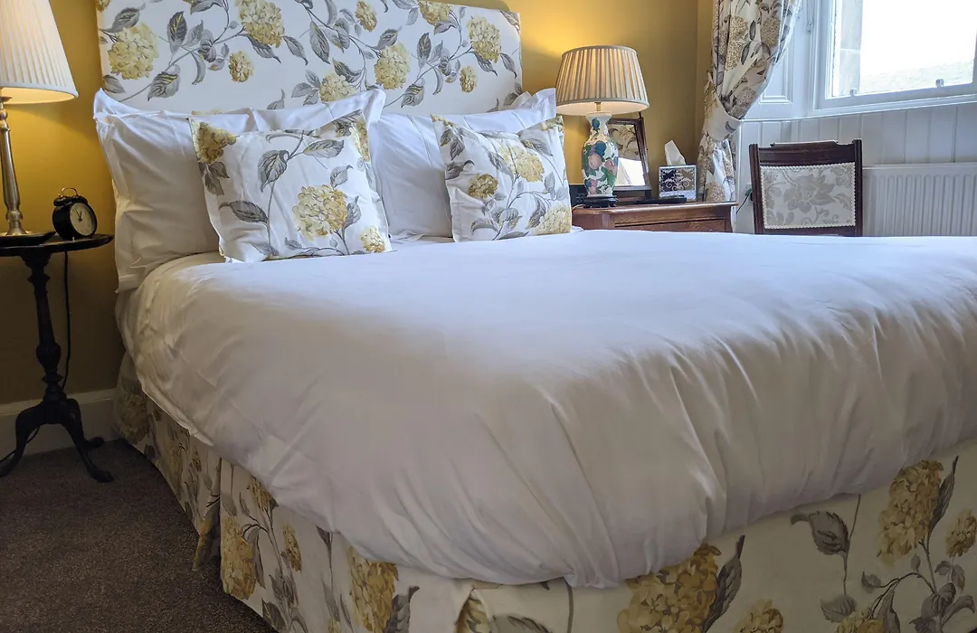 Lochinver Guesthouse-1